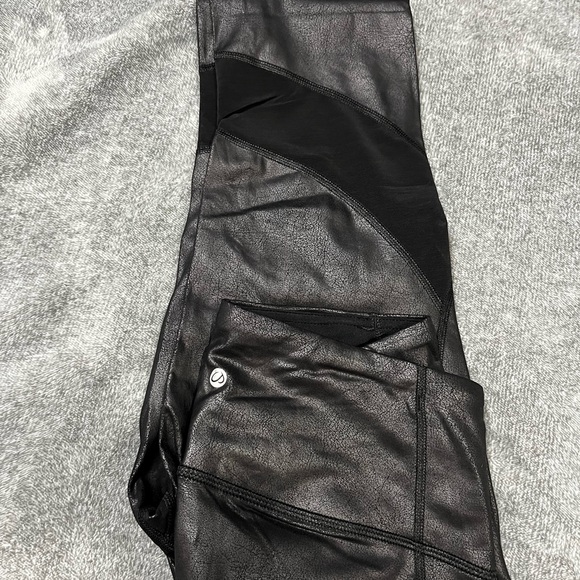 LAST CHANCE BRAND NEW CRZ yoga pleather leggings - Picture 2 of 3